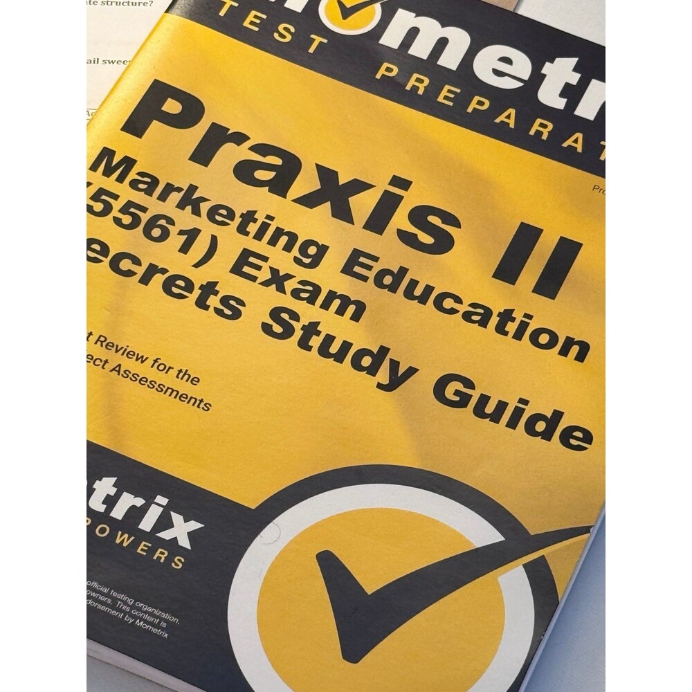 Praxis II Study Guide, Marketing Education (5561) Exam Secrets, Test Preparation